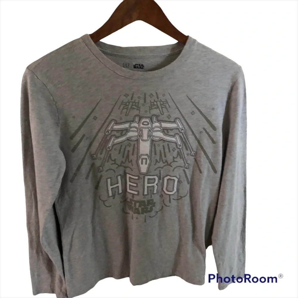 Gap Kids Star Wars Long Sleeve Tshirt. Grey. Size XXL